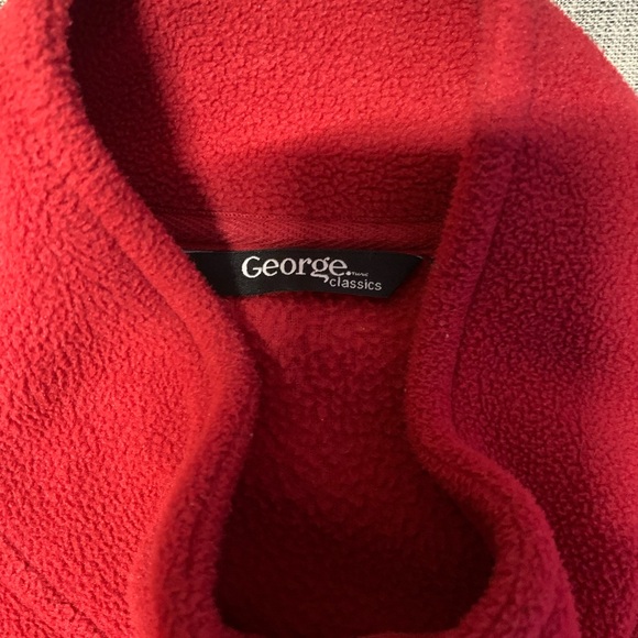 Columbia Red Fleece Vest - Picture 2 of 4